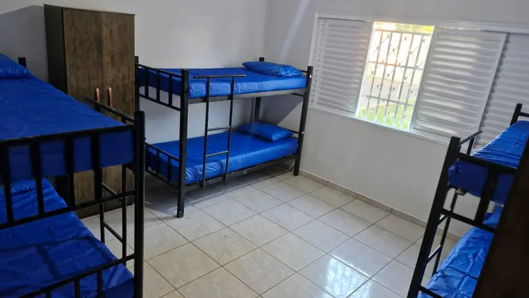Quarto com beliches